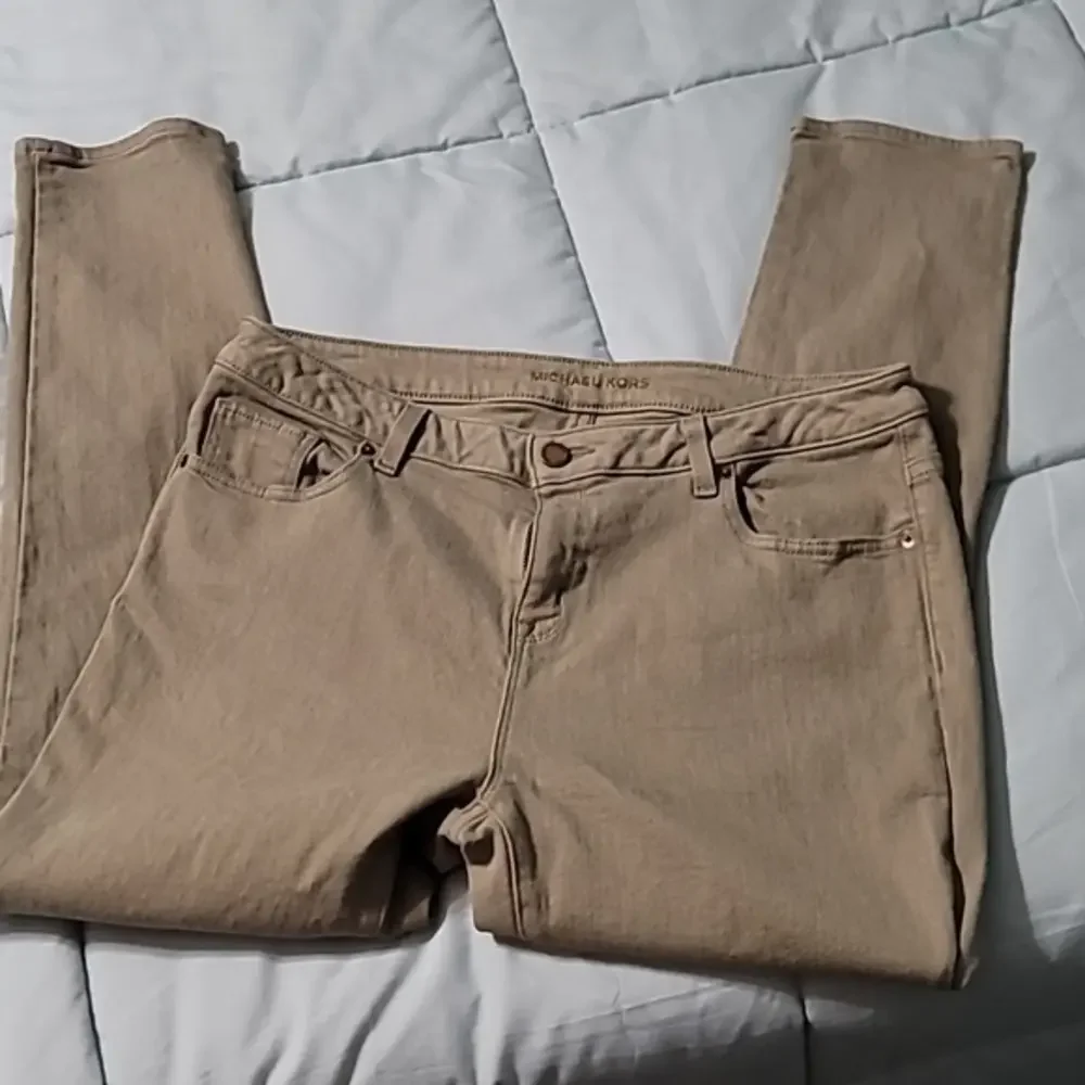 Michael Kors Olive Colored Slim Fit Jeans Women's 10‎ NWOT.
